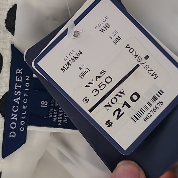 NEW Doncaster Black and White Textured Polka Dot Pencil Skirt Size 18 - Picture 4 of 6